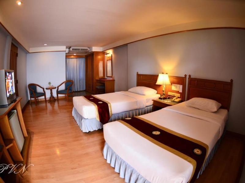 Silom Village Inn Bangkok Dış mekan fotoğraf