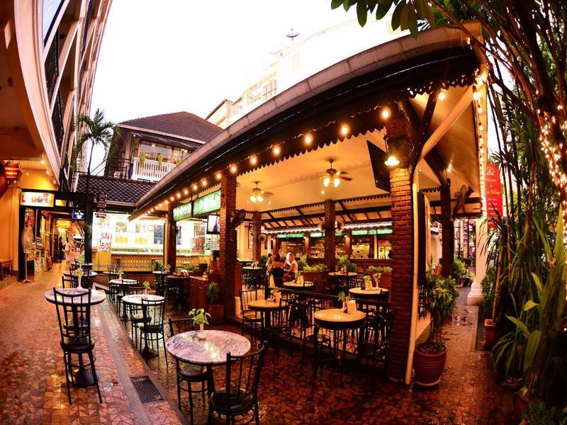 Silom Village Inn Bangkok Dış mekan fotoğraf
