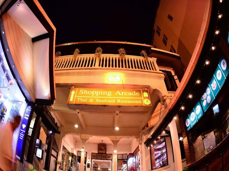 Silom Village Inn Bangkok Dış mekan fotoğraf