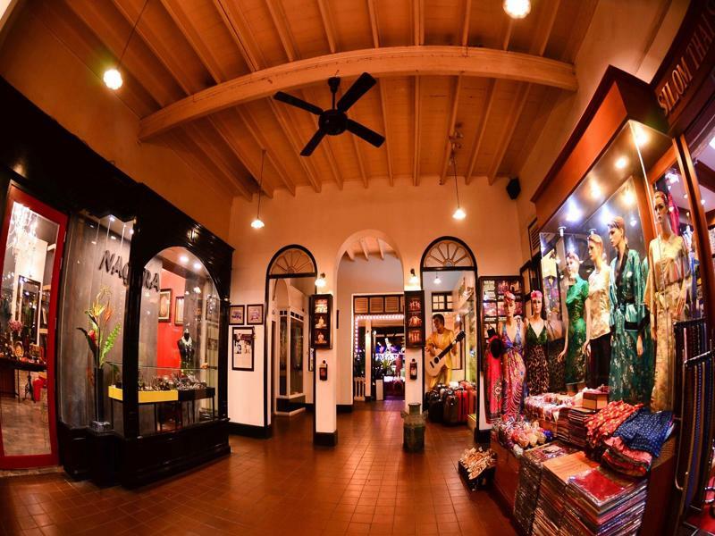 Silom Village Inn Bangkok Dış mekan fotoğraf